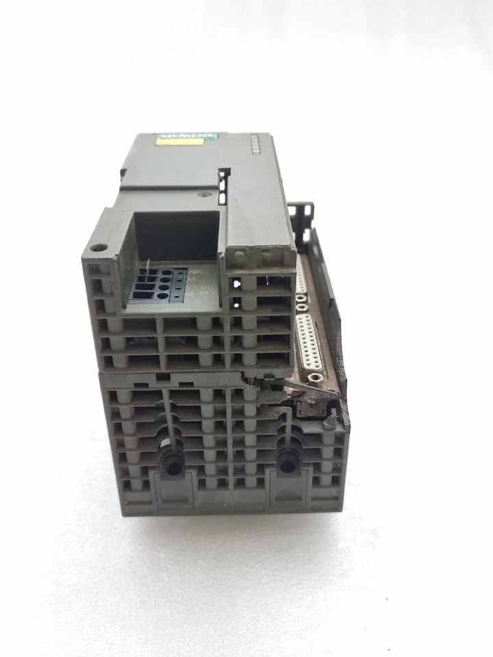 Siemens 6ES7 361-3CA01-0AA0 E-Stand 02 Simatic S7 Module Made in Germany